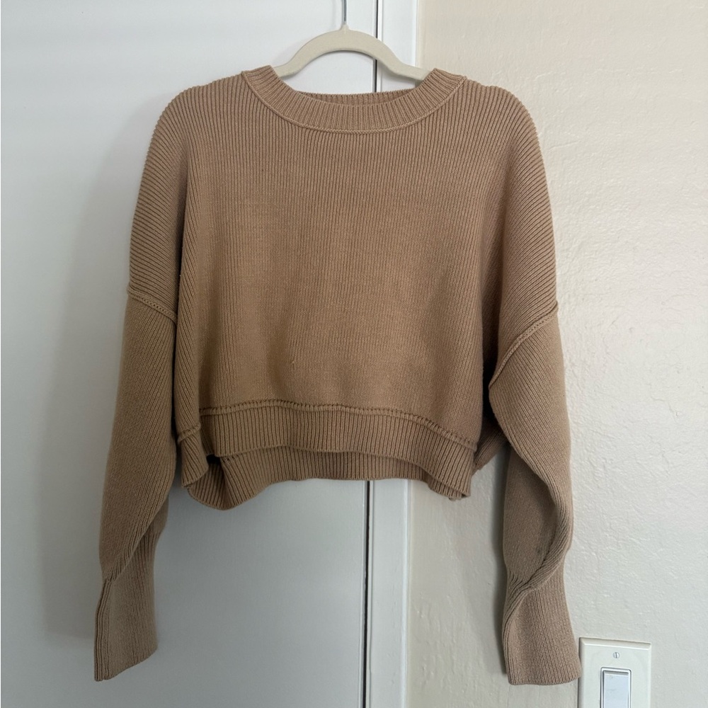 Vici Cropped Crewneck Sweater in Camel Tan